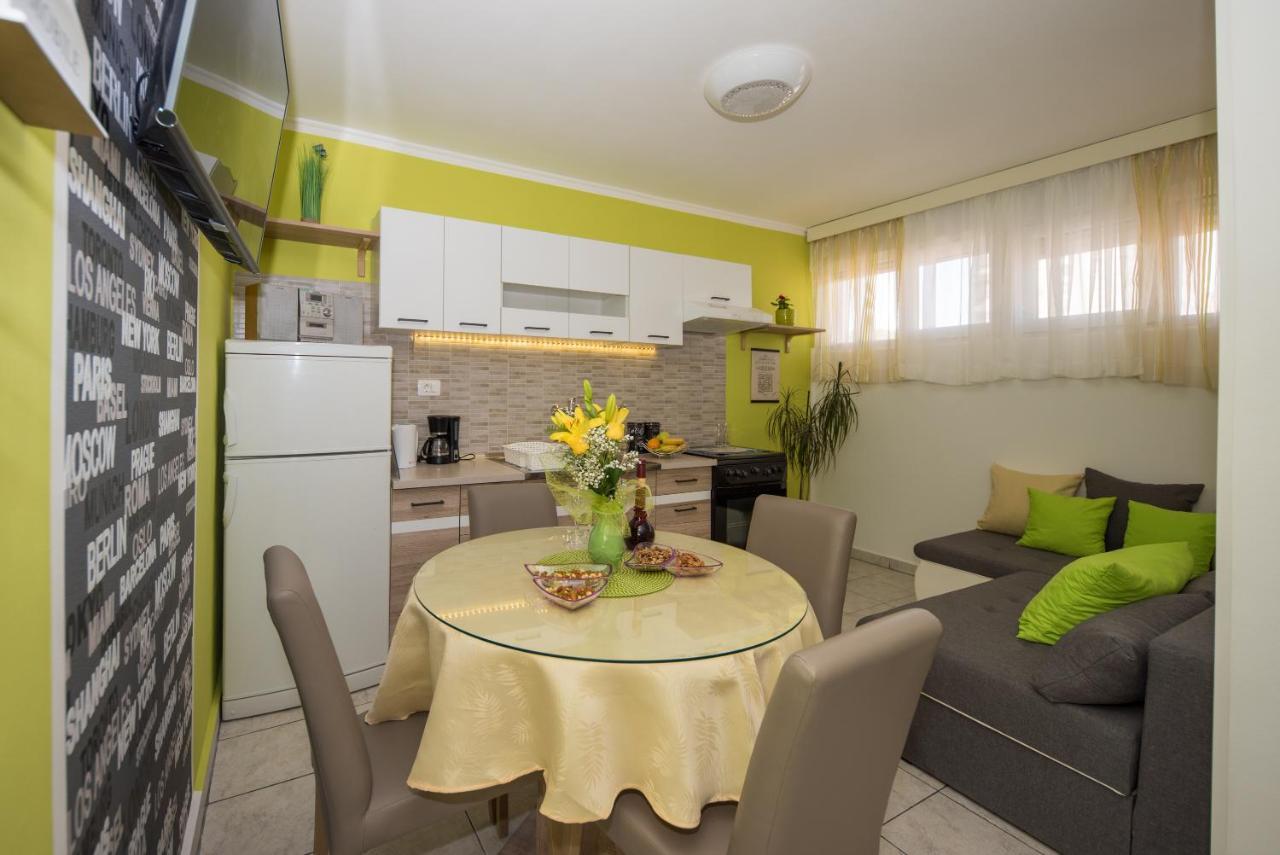 Apartment Danijela Šibenik Exteriör bild