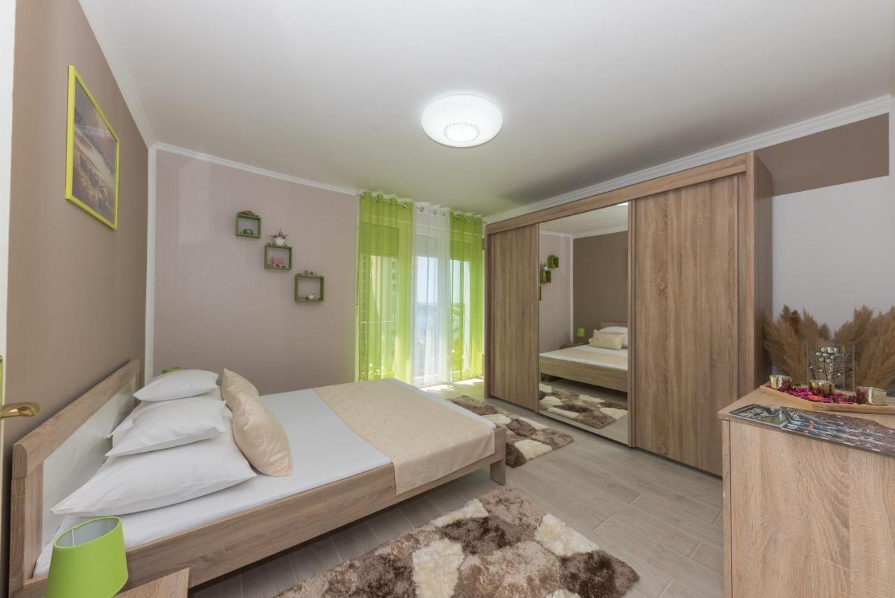 Apartment Danijela Šibenik Exteriör bild