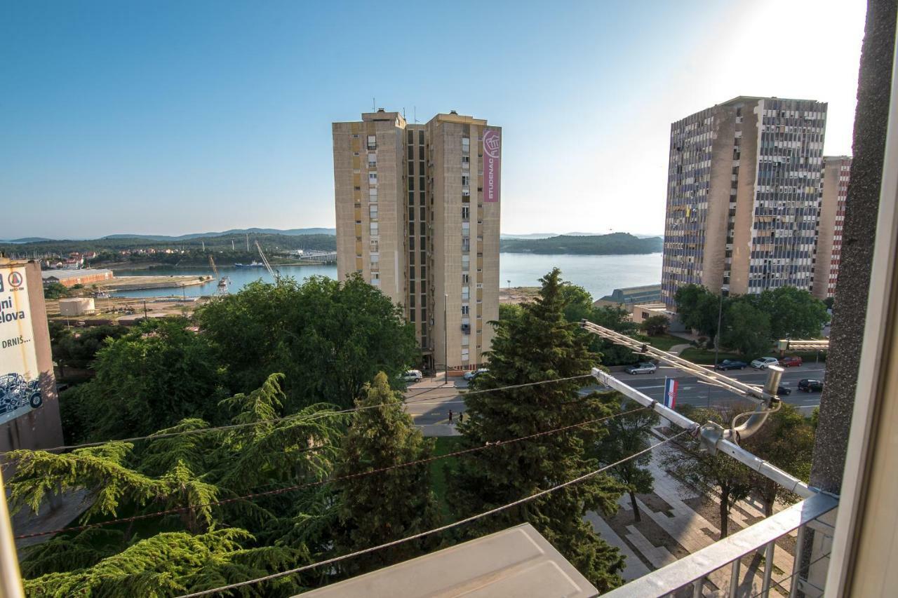 Apartment Danijela Šibenik Exteriör bild